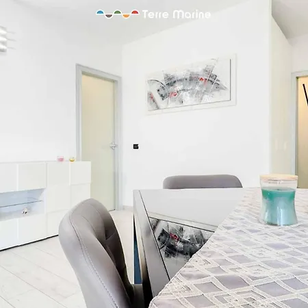 Fleur De Lis, Terre Marine Appartement La Spezia